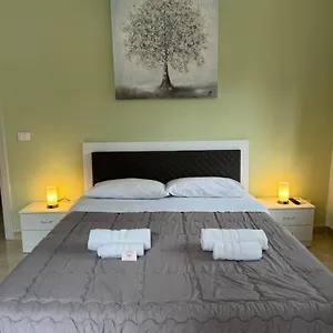  Apartamento Rua Formaggi Italia