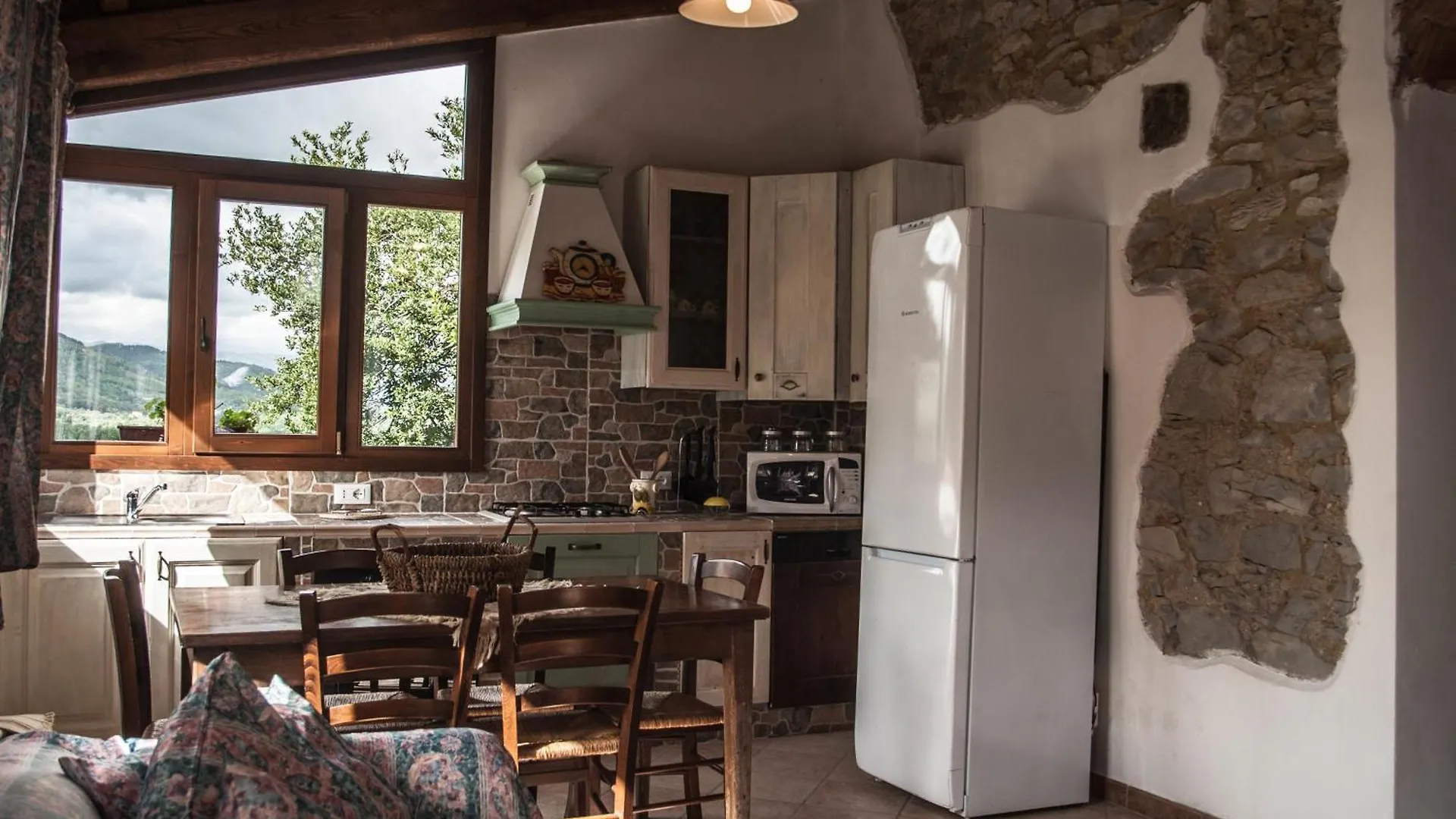 B&B la Concordia Serravalle Pistoiese 0*,  Italia